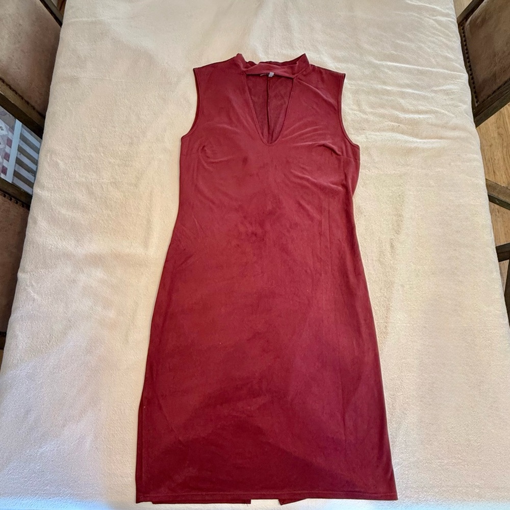 ♥️ Faux Suede Mock Neck Keyhole Mini Dress size Large Burgundy
